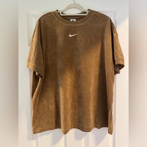 Nike Women's Brown Short Sleeve Tee